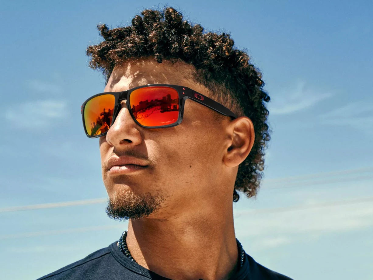 Sunglasses for big heads | Holbrook | LookerOnline