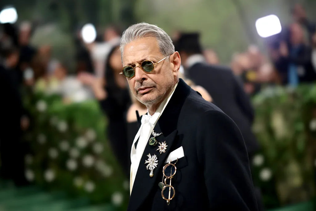 Met Gala 2024: Golden Eyewear Steals the Show – LookerOnline display picture 1