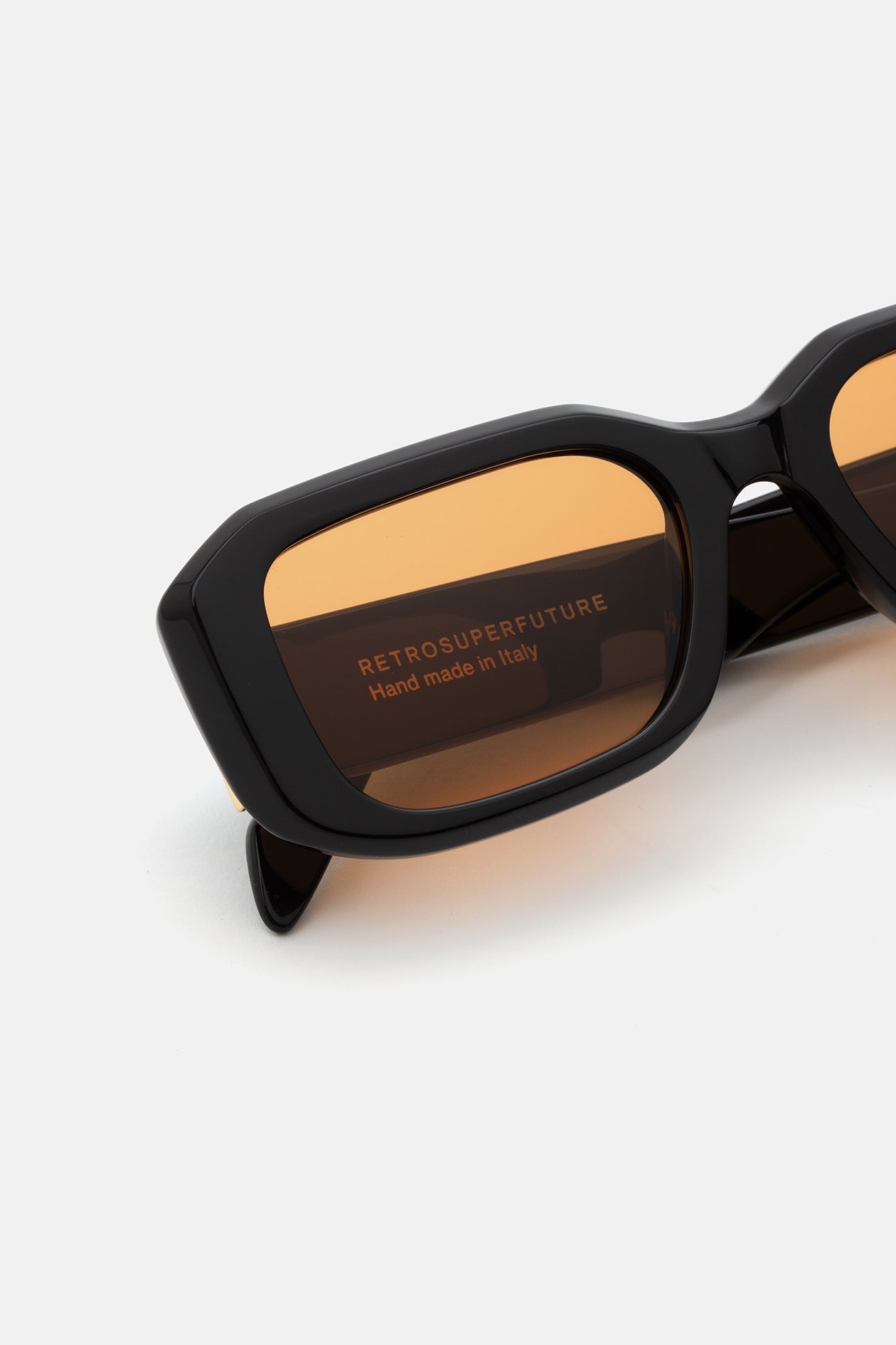 RetroSuperFuture Sagrado Raffinato