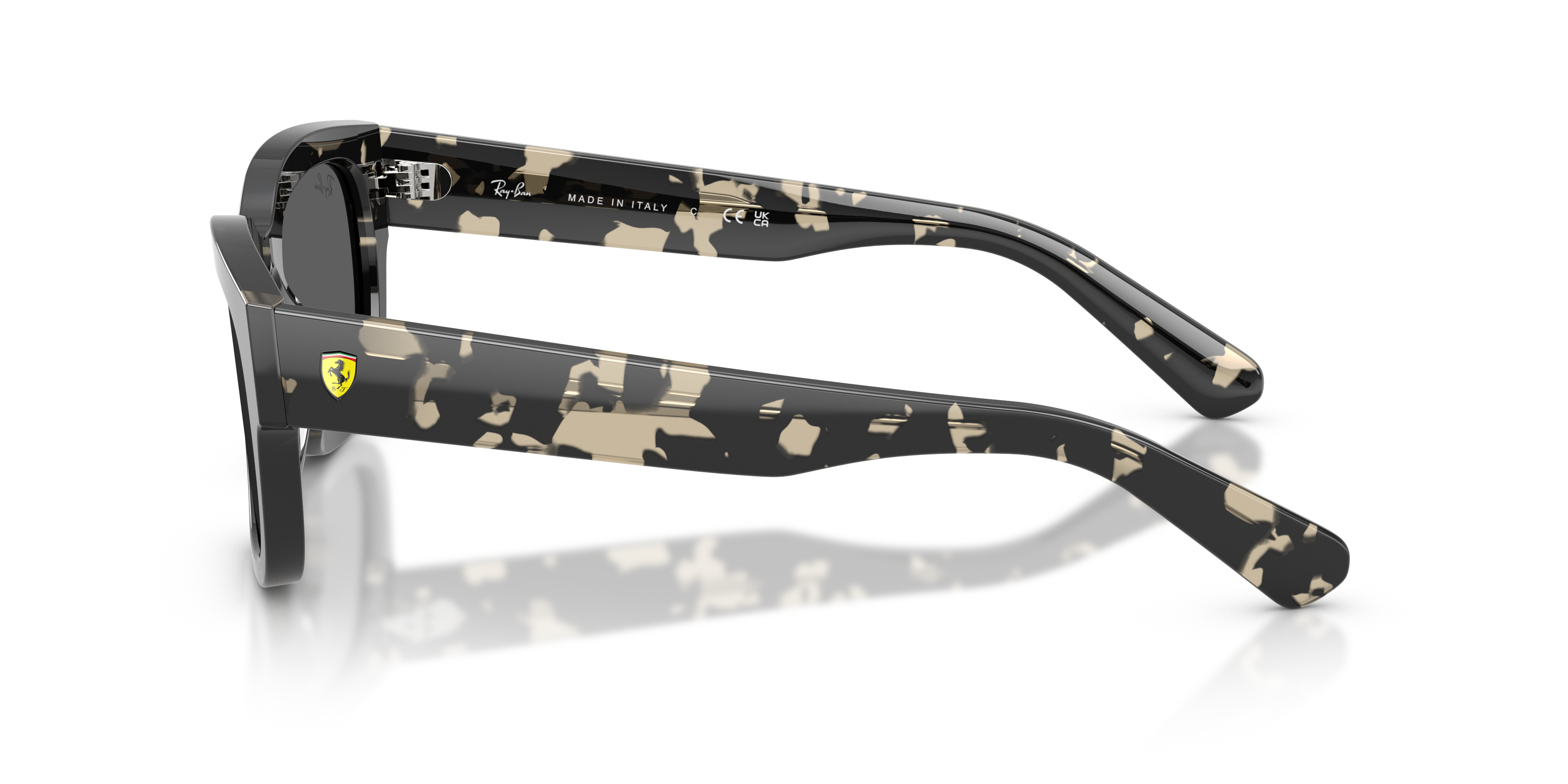Ray-Ban RB2228M F70387