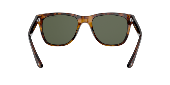 Giorgio Armani Sunglasses AR8133 509273