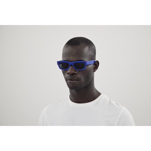 Alexander Mcqueen AM0419S 005