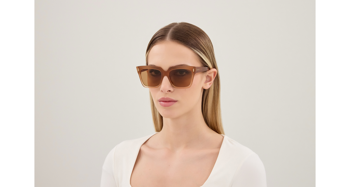 Alexander Mcqueen AM0583S 004