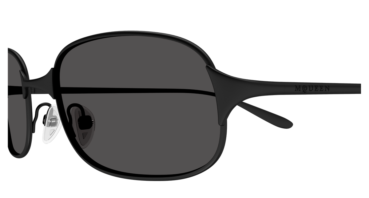 Alexander Mcqueen AM0588S 001