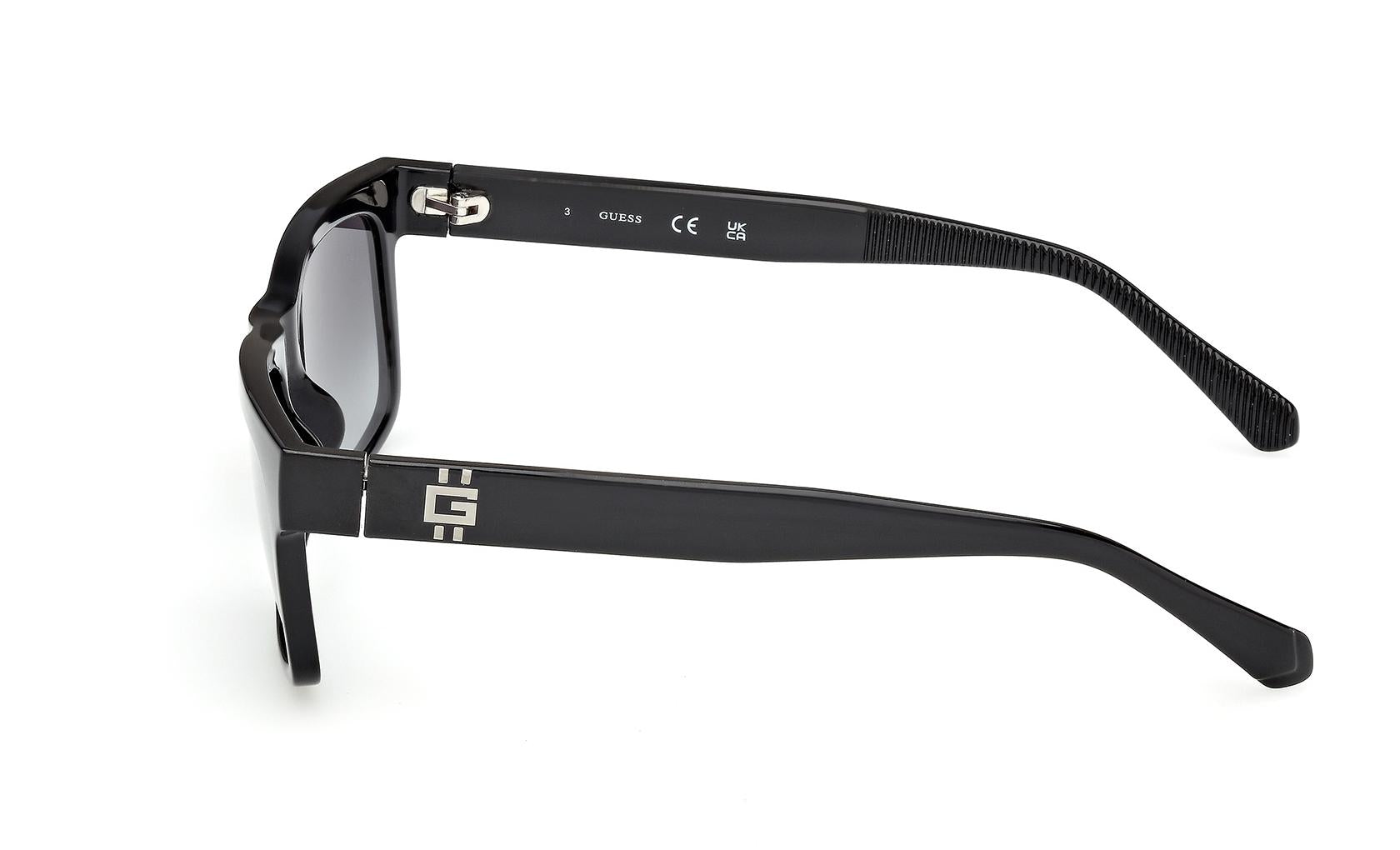 Guess Sunglasses GU00221 01B