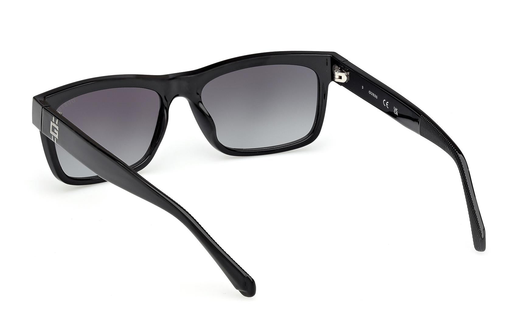 Guess Sunglasses GU00221 01B