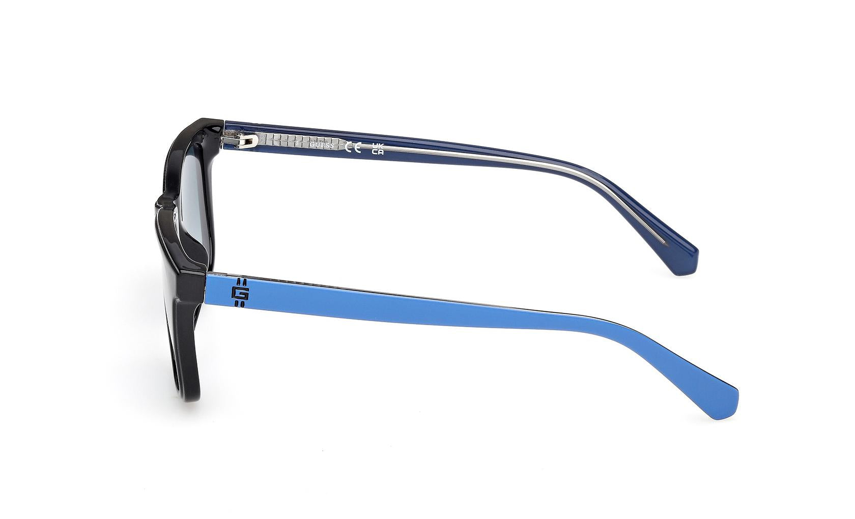 Guess Sunglasses GU00227 01W