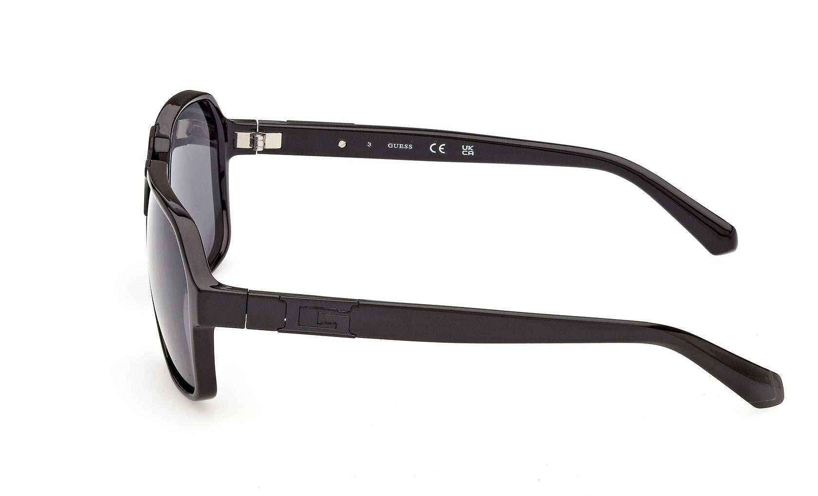 Guess Sunglasses GU00302 01A