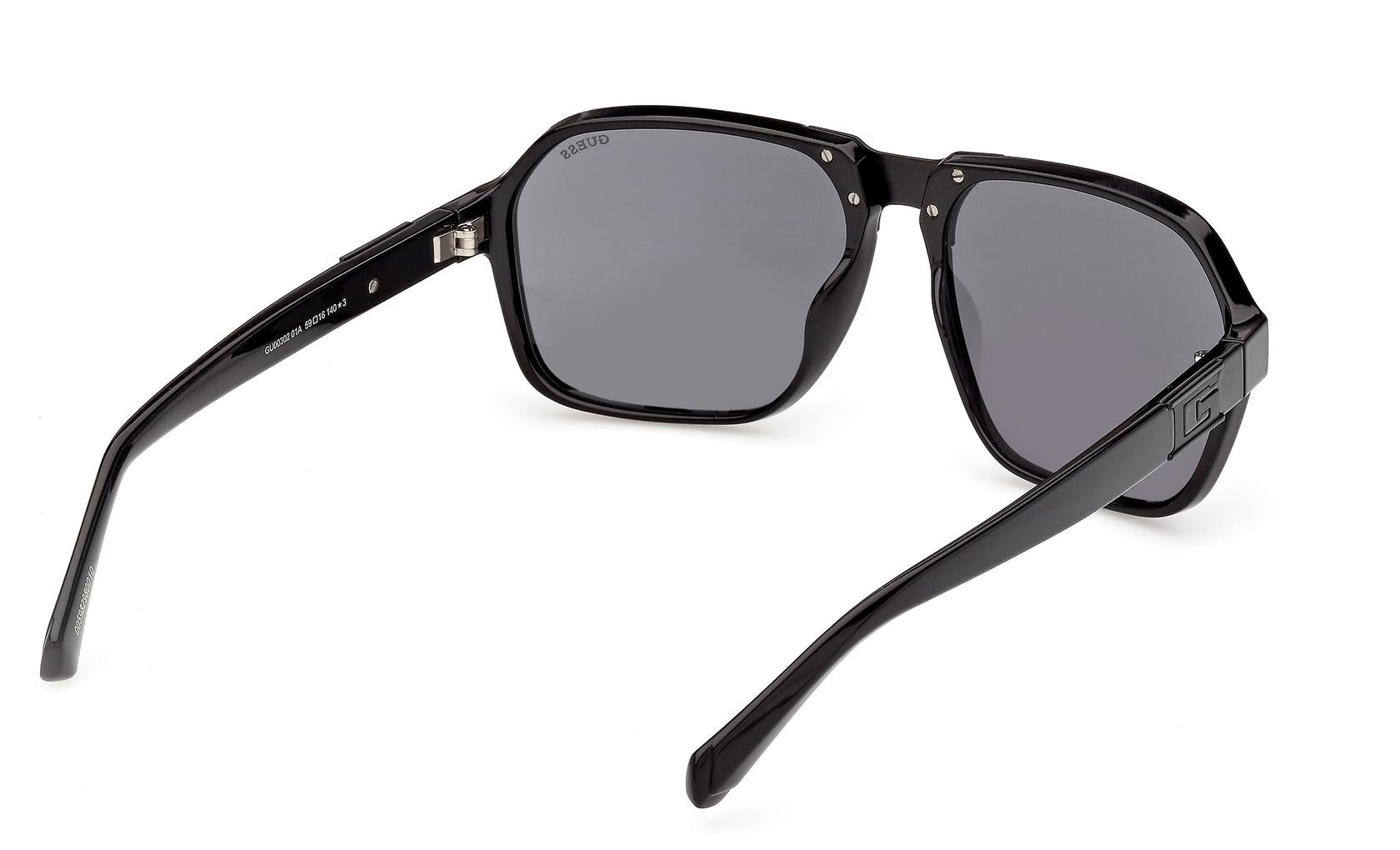 Guess Sunglasses GU00302 01A
