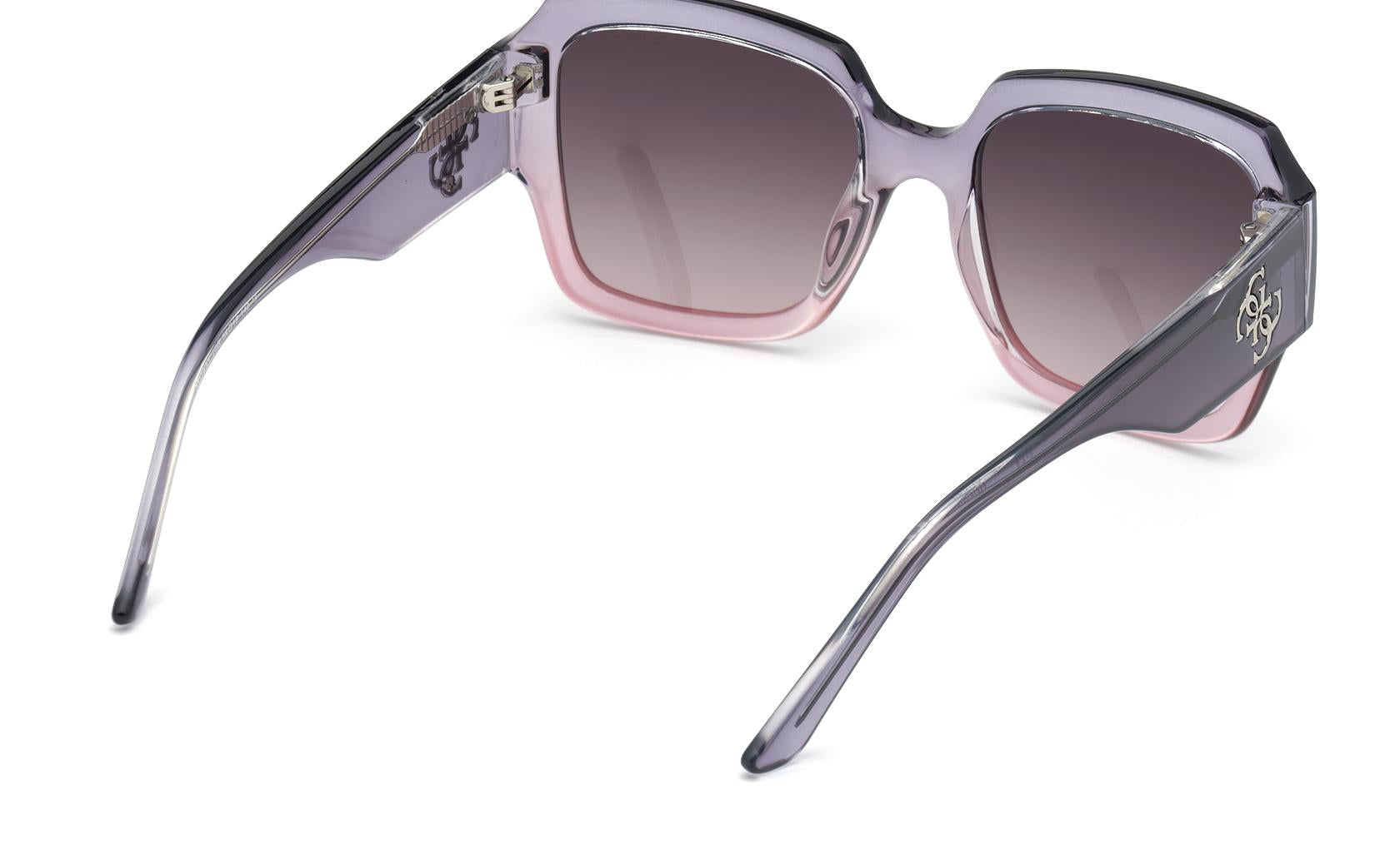 Guess GU7681 20B