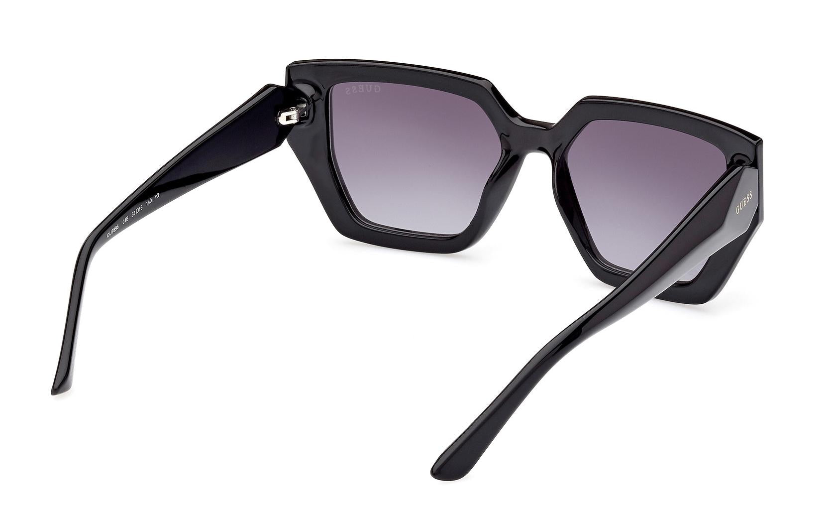 Guess GU7896 01B