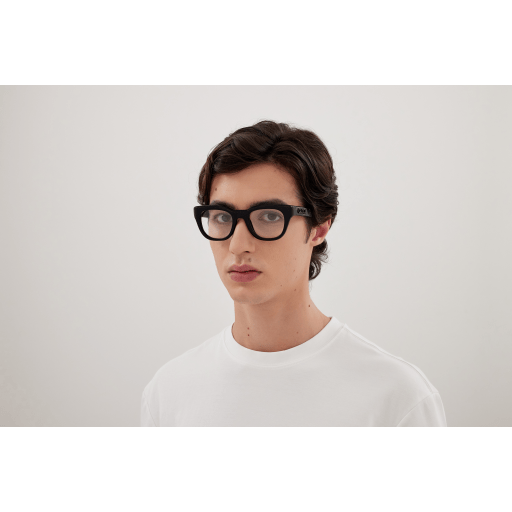 Gucci Eyeglasses GG1812O 001