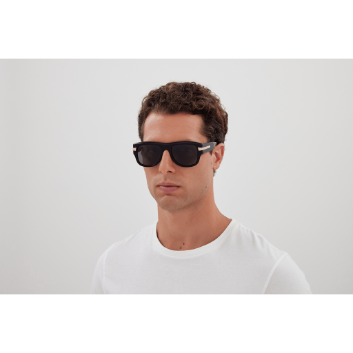 Gucci Sunglasses GG1517S 001