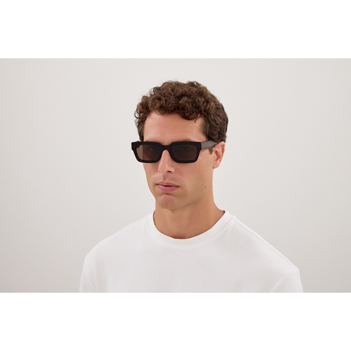 Gucci Sunglasses GG2069S 002