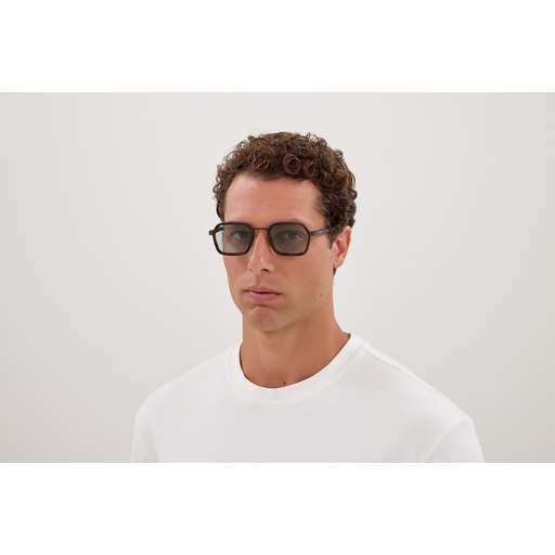Gucci Sunglasses GG2074S 002