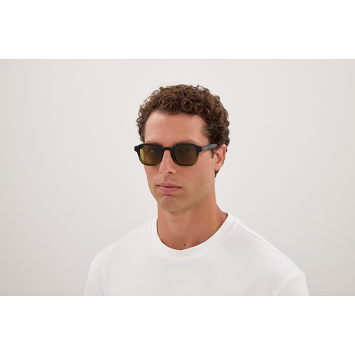 Gucci Sunglasses GG2106S 003