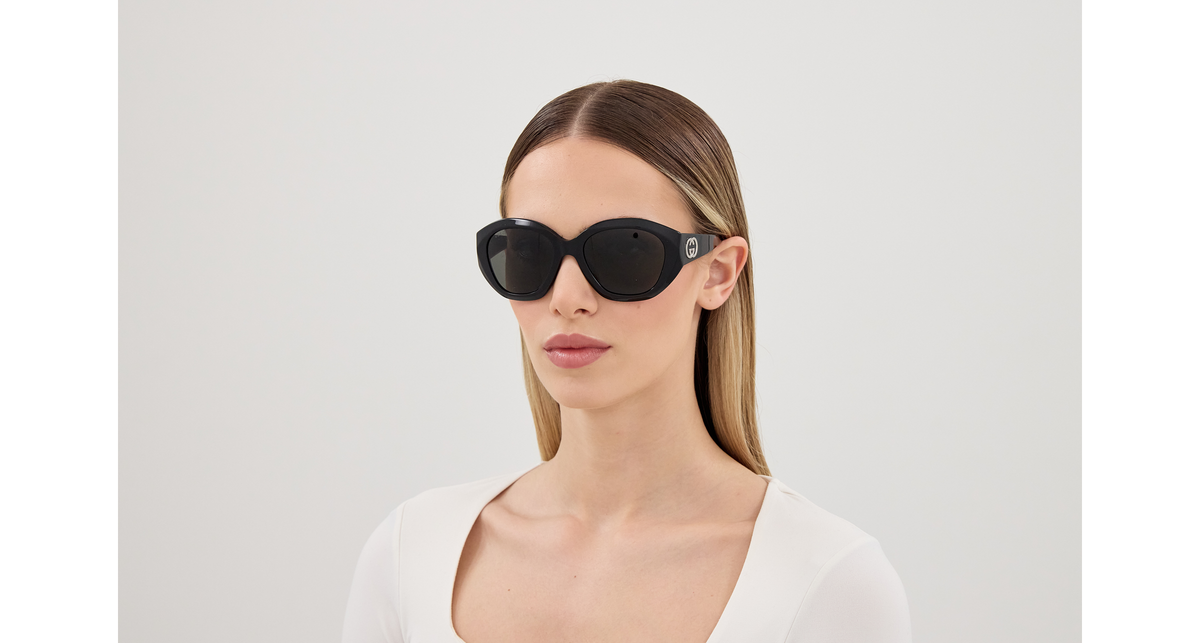 Gucci Sunglasses GG2200S 001