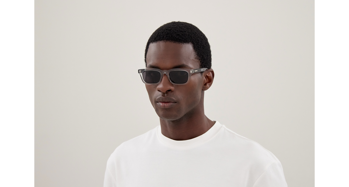 Gucci Sunglasses GG2248S 004