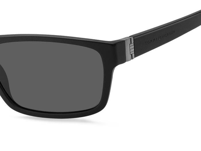 Tommy Hilfiger {Product.Name} Sunglasses THTH 1798/S 003/IR
