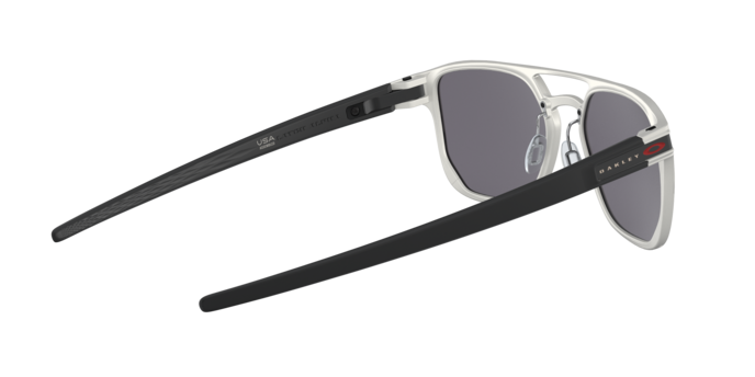 Oakley Sunglasses Latch Alpha OO412802