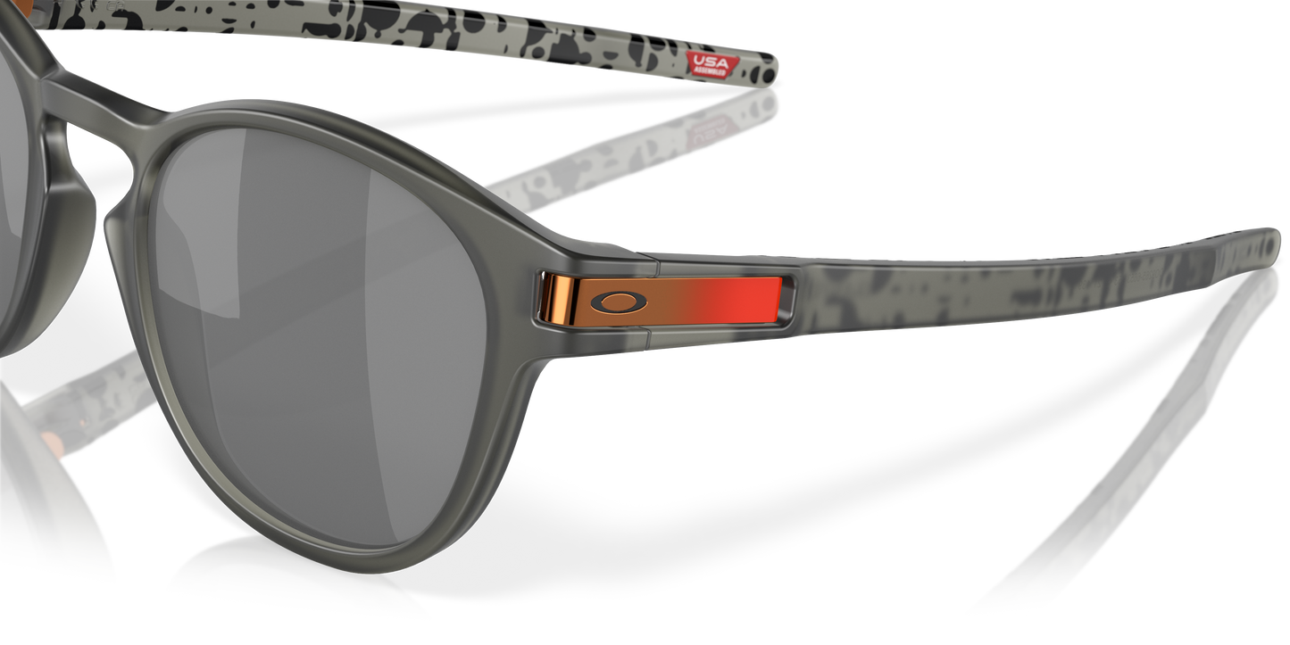 Oakley Sunglasses Latch OO926566