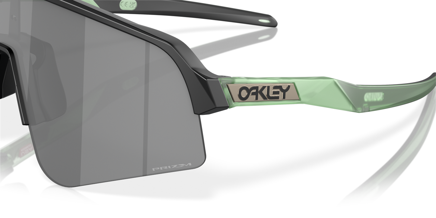 Oakley Sunglasses Sutro Lite Sweep OO946522
