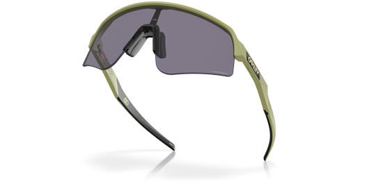 Oakley Sunglasses Sutro Lite Sweep OO946527