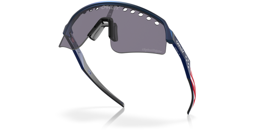 Oakley Sunglasses Sutro Lite Sweep OO946528