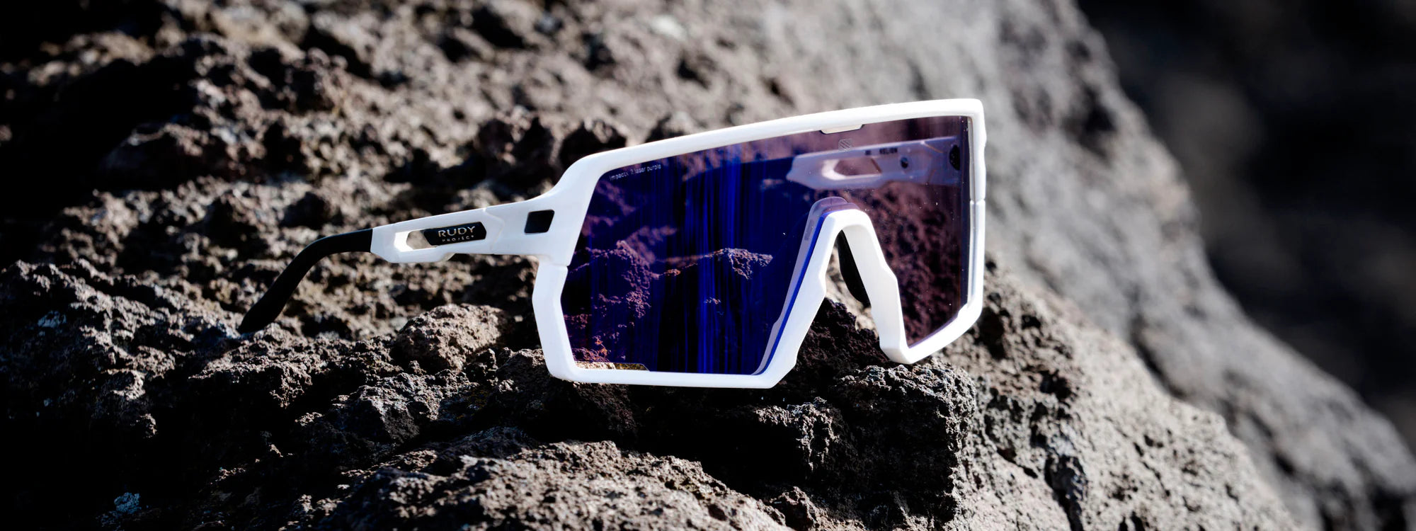 Load video: Rudy Project Sport Sunglasses | LookerOnline