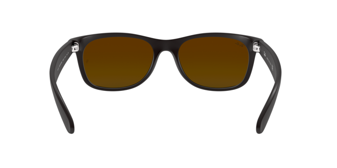 Ray-Ban New Wayfarer Sunglasses RB2132 622/19
