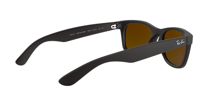 Ray-Ban New Wayfarer Sunglasses RB2132 622/19