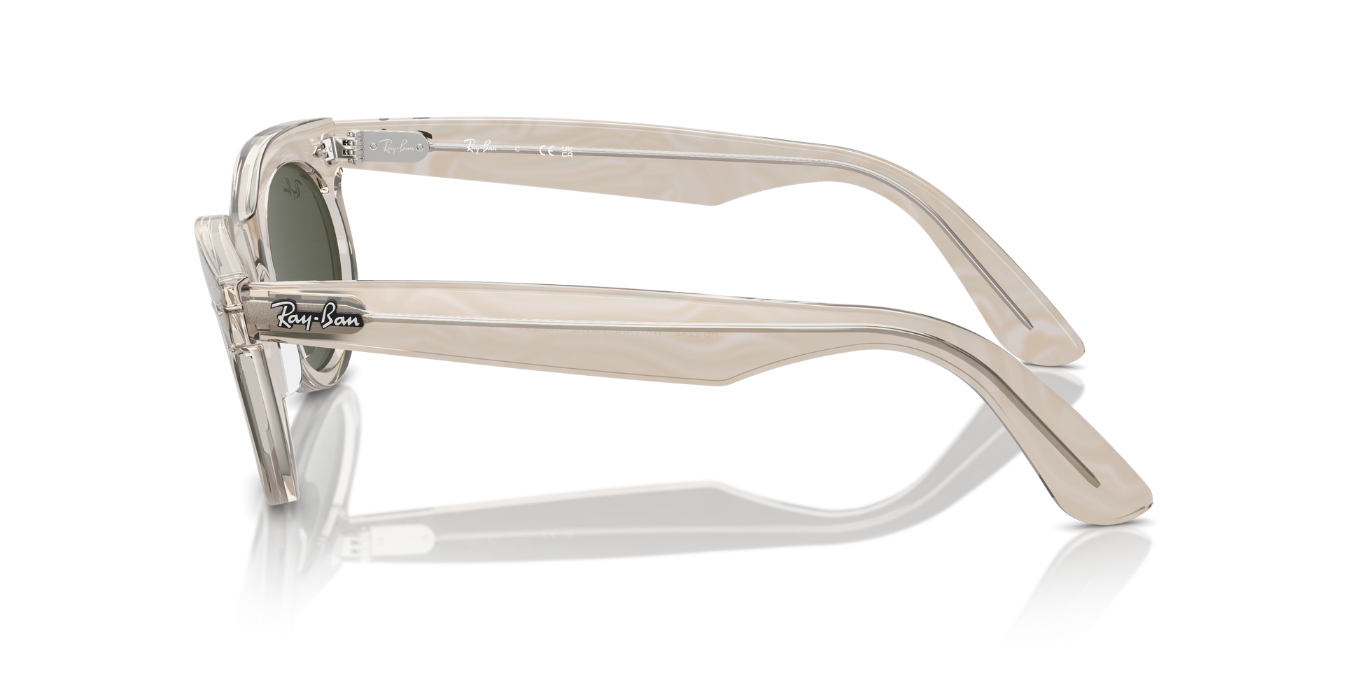 Ray-Ban Wayfarer Oval Sunglasses RB2242 138331