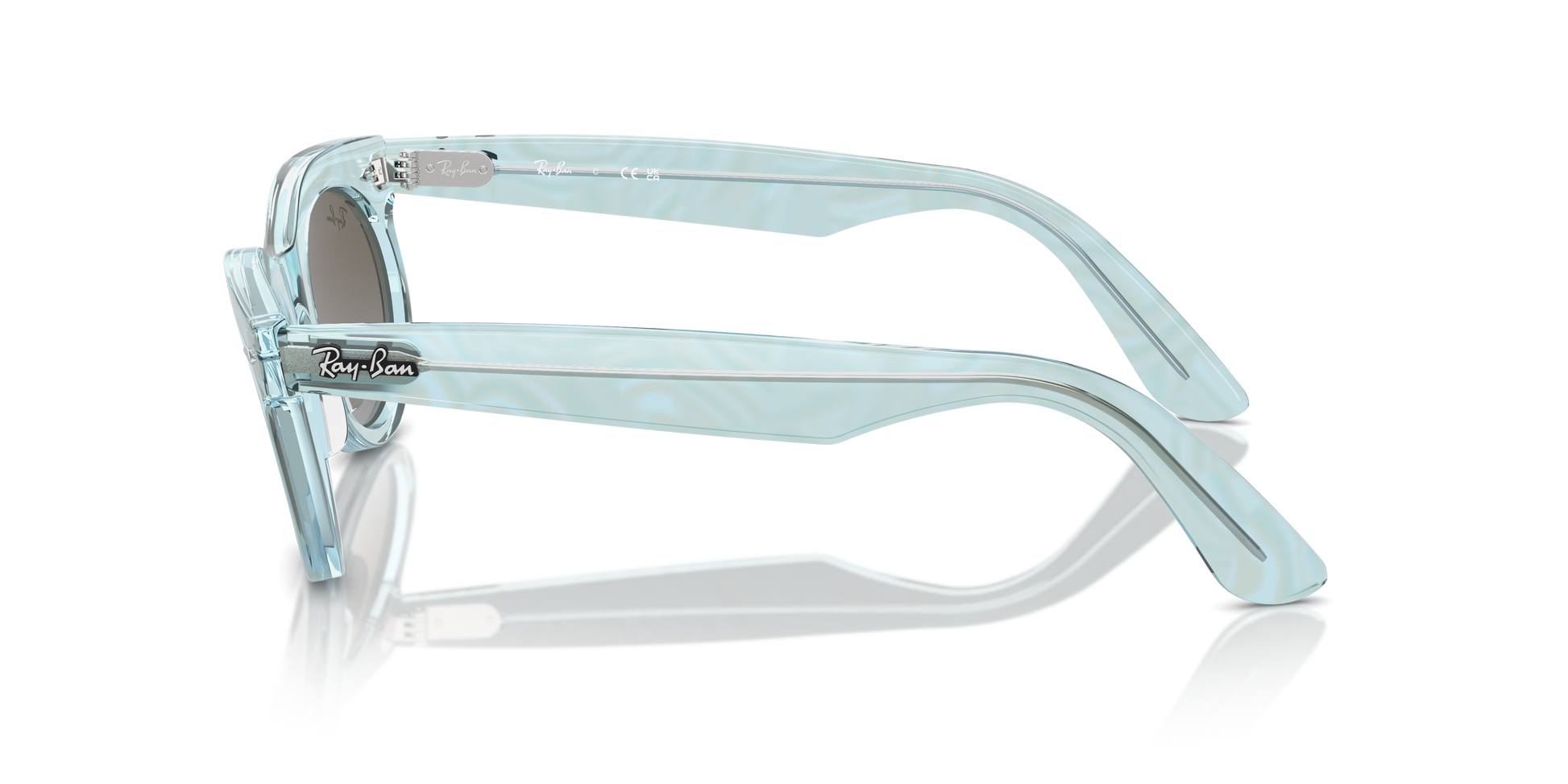 Ray-Ban Wayfarer Oval Sunglasses RB2242 138596