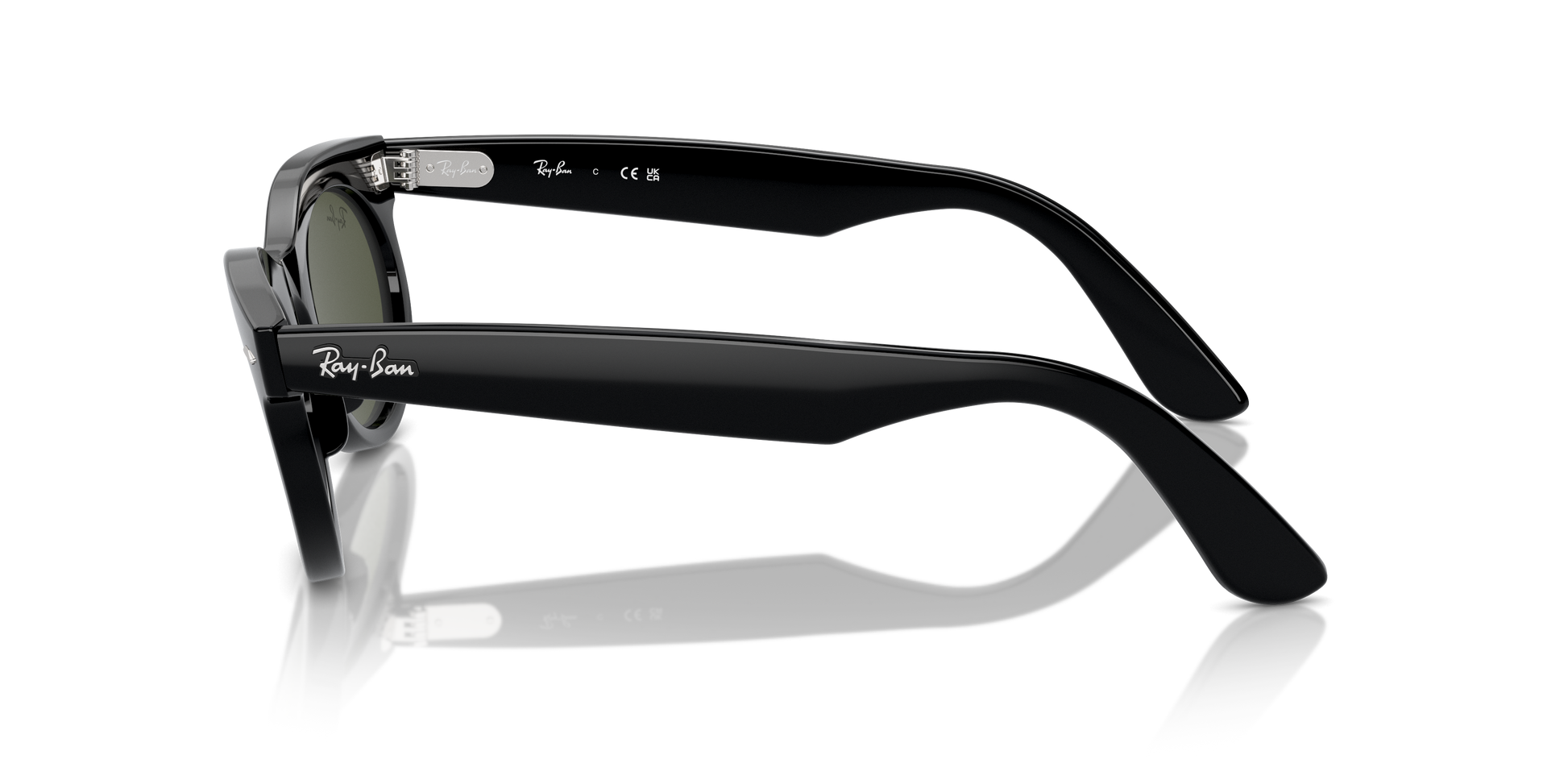 Ray-Ban Wayfarer Oval Sunglasses RB2242 901/31