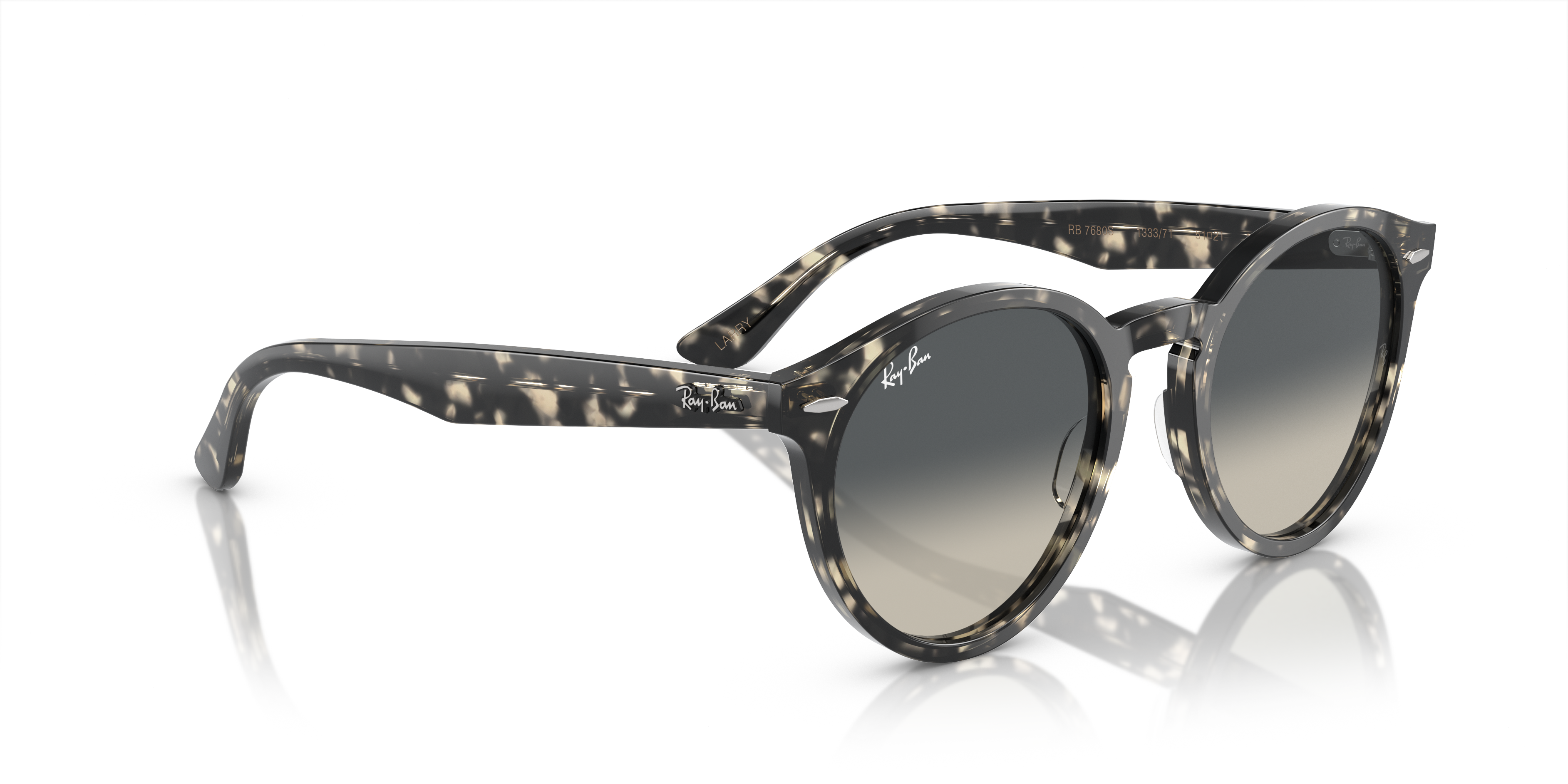 Ray-Ban Larry Sunglasses RB7680S 133371