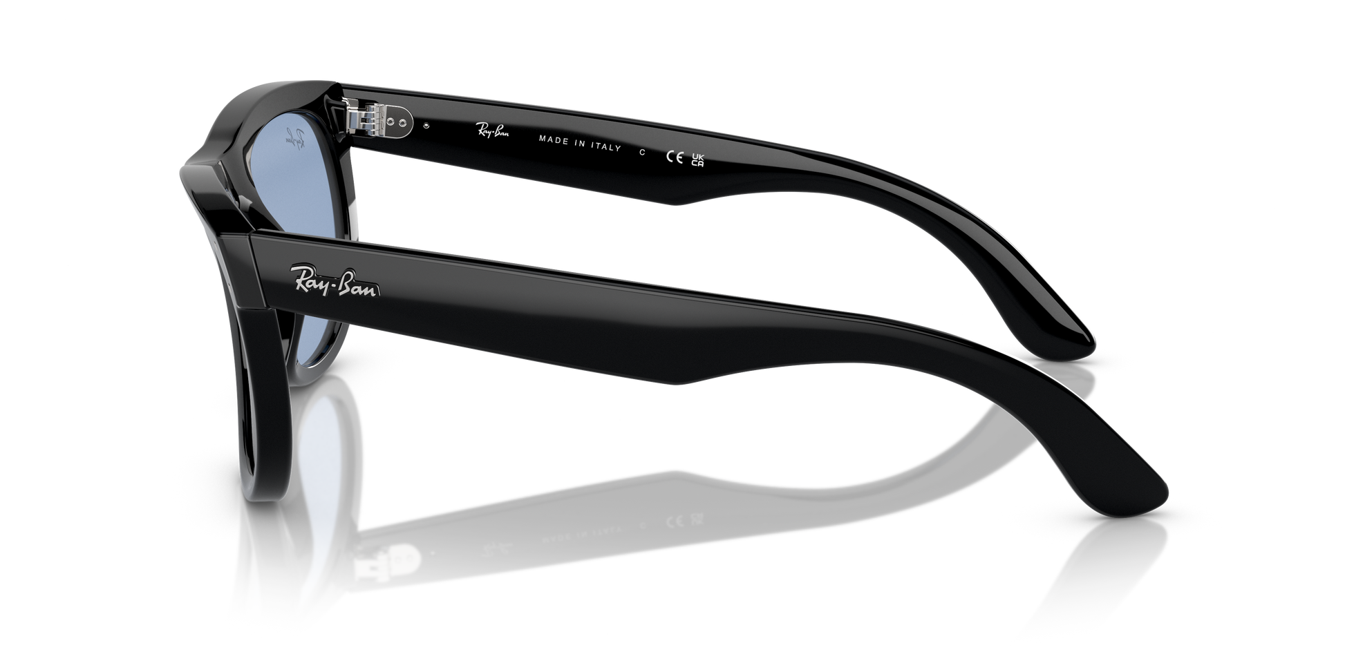 Ray-Ban Wayfarer Reverse Sunglasses RBR0502S 667772