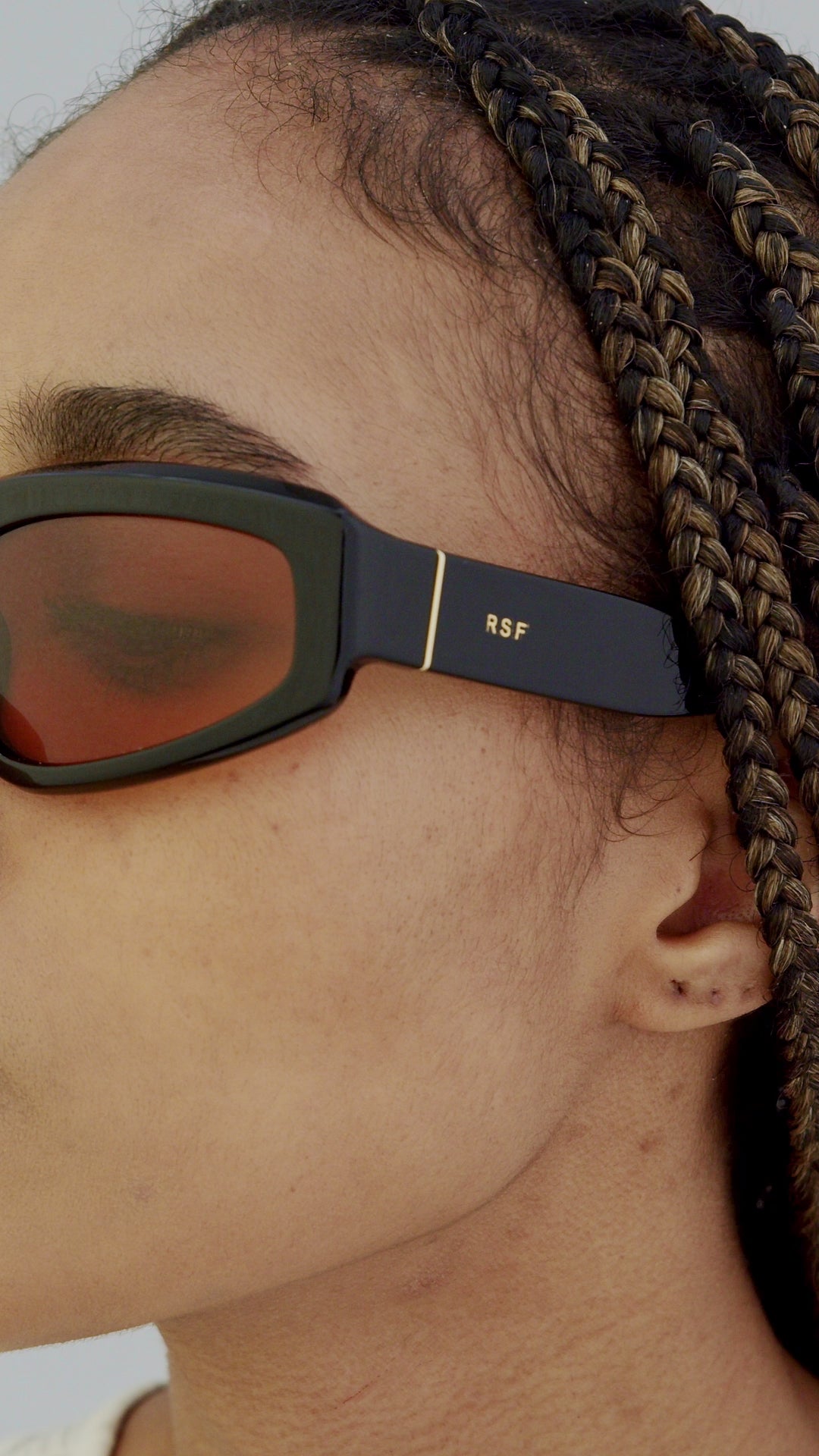 Load video: RetroSuperFuture Motore Refined