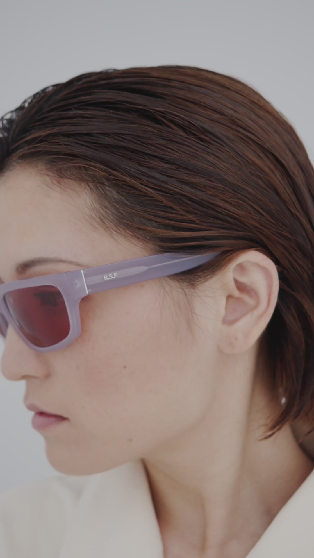 Load video: RetroSuperFuture Thelonius Light Purple NUB