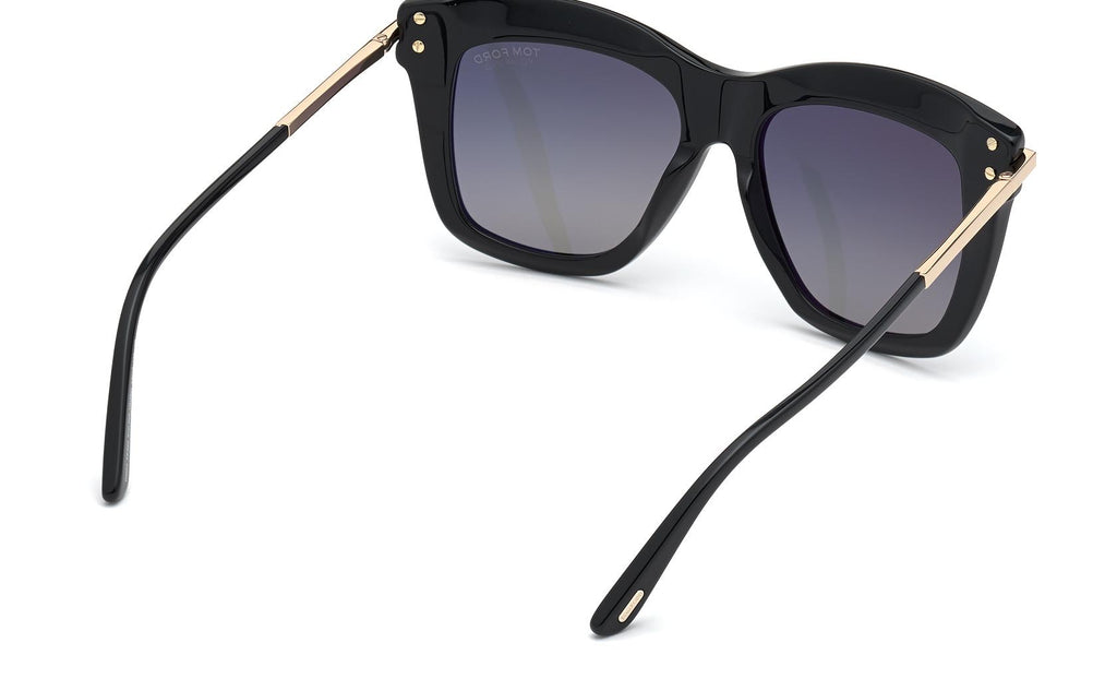 Tom Ford Dasha FT0822 01D - Sunglasses for Woman - LookerOnline display picture 2