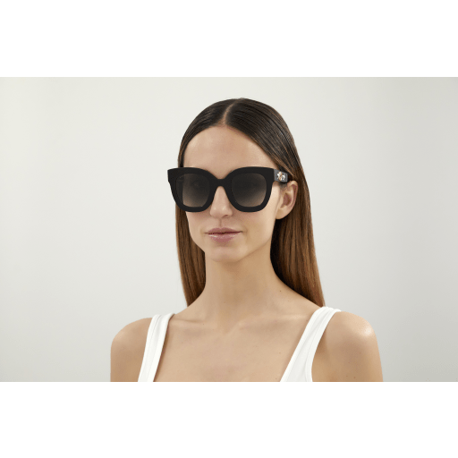 Gucci Sunglasses GG0208S 001