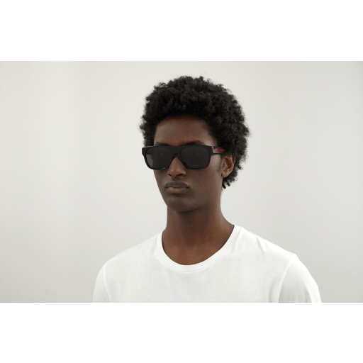 Gucci Sunglasses GG0341S 001