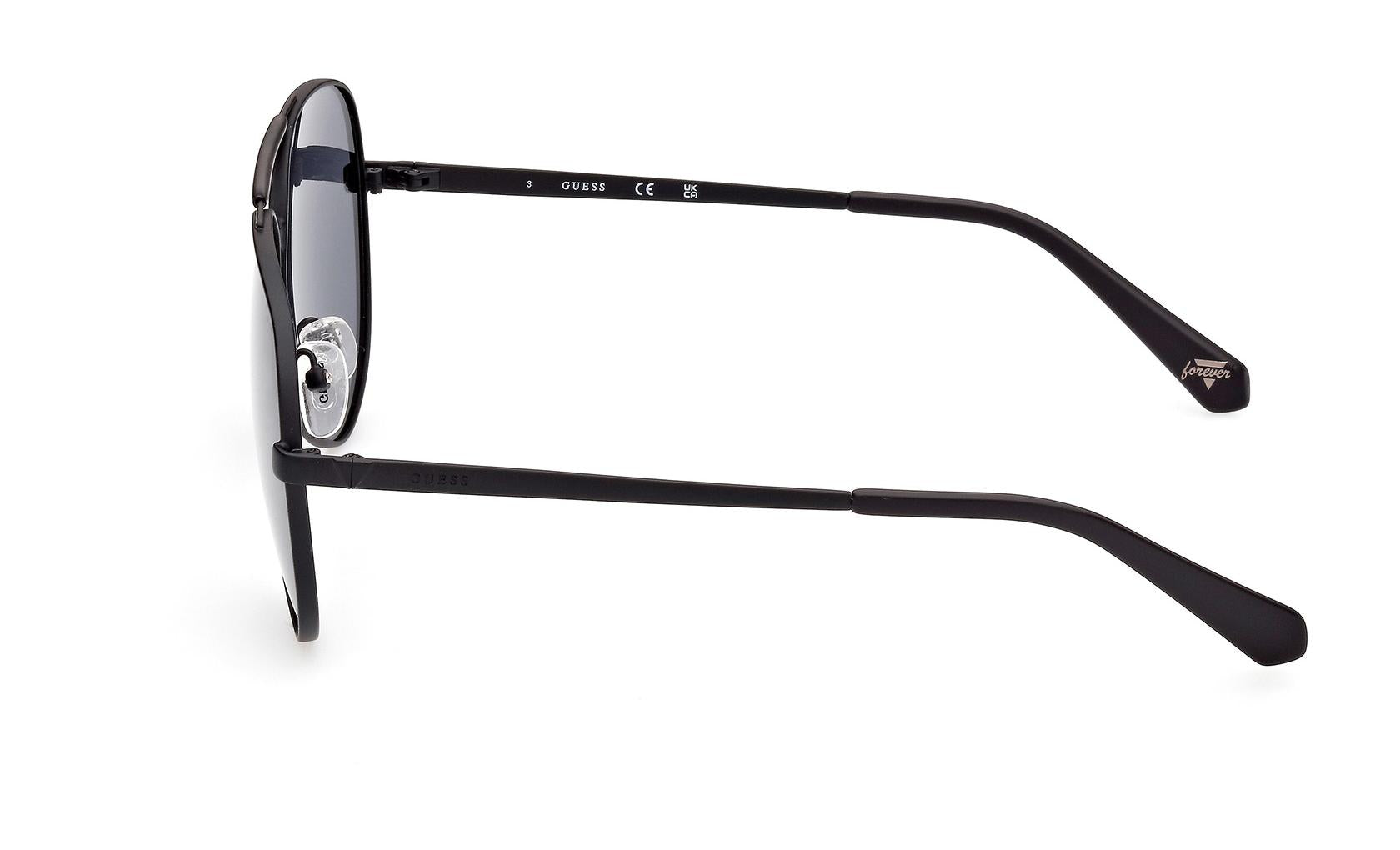 Guess Sunglasses GU5209 02D