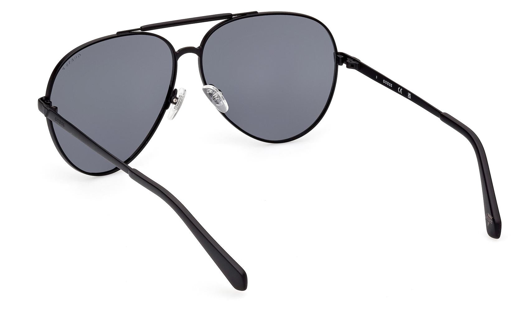 Guess Sunglasses GU5209 02D