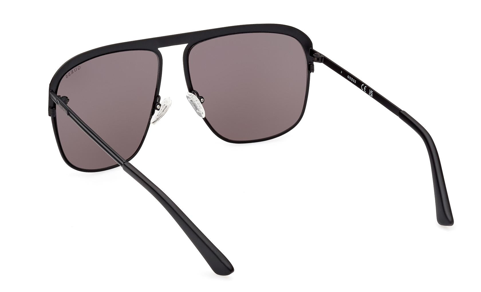 Guess Sunglasses GU5225 02A