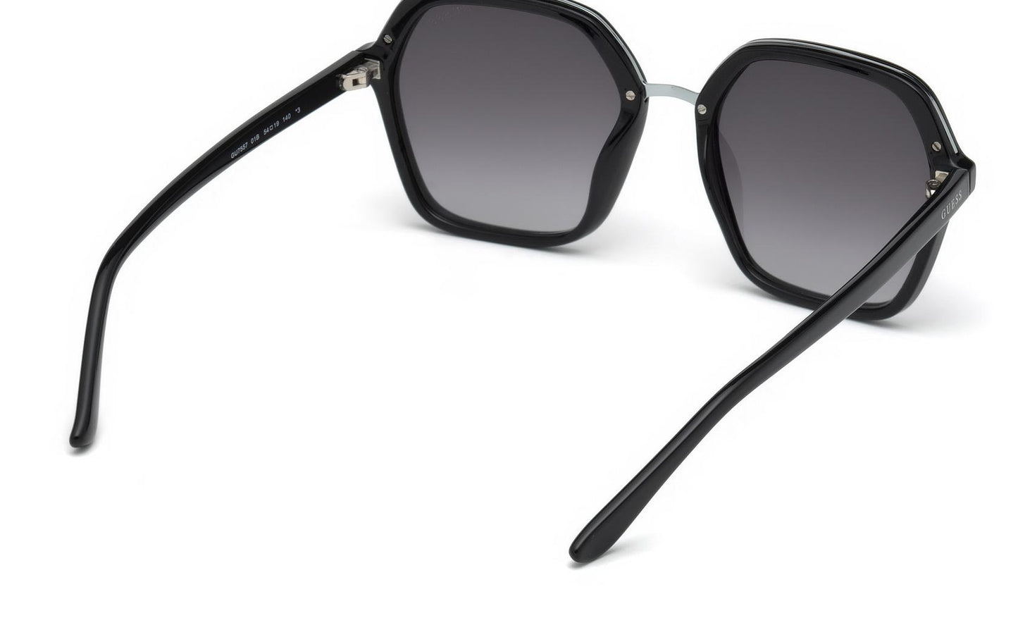 Guess Sunglasses GU7557 01B