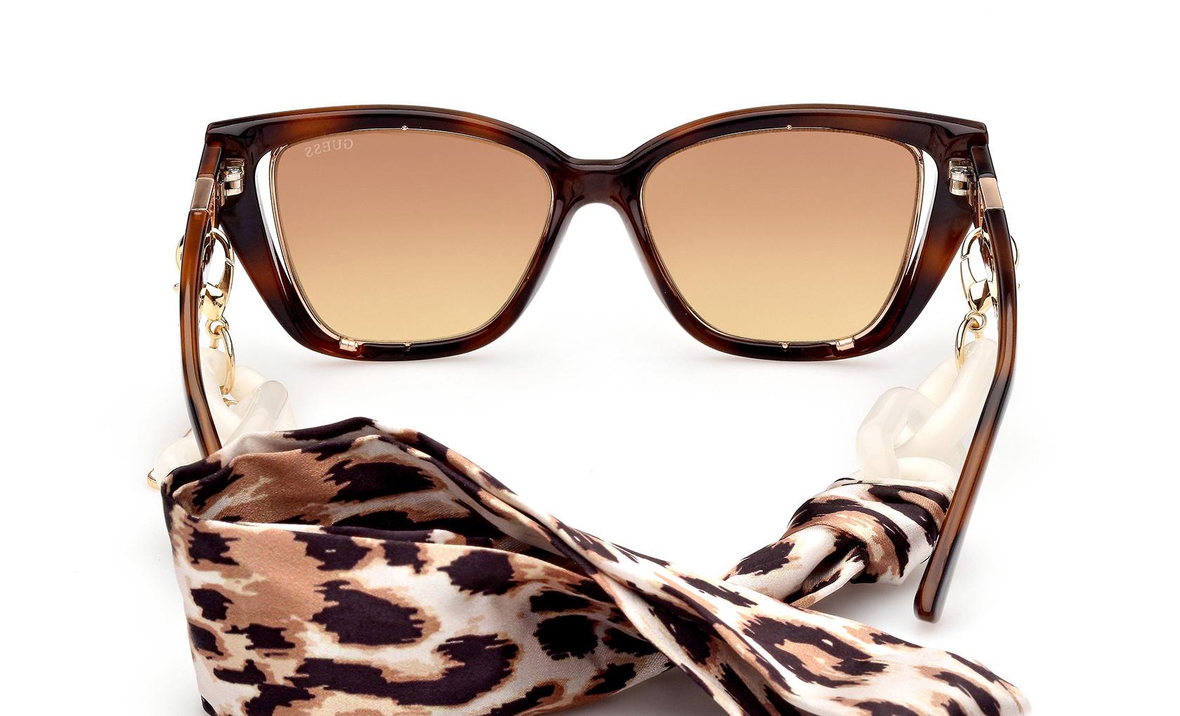 Guess Sunglasses GU7816 53F