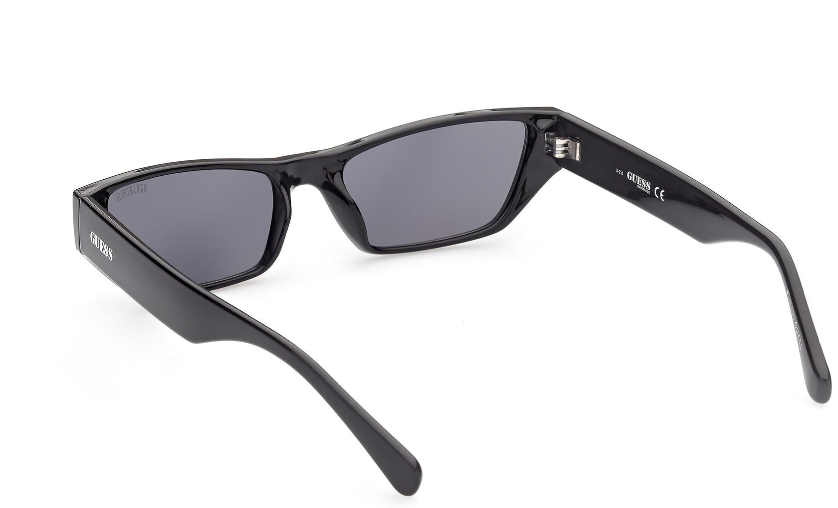 Guess Sunglasses GU8232 01A