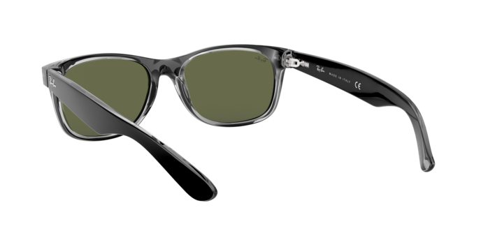 Ray-Ban New Wayfarer Sunglasses RB2132 6052