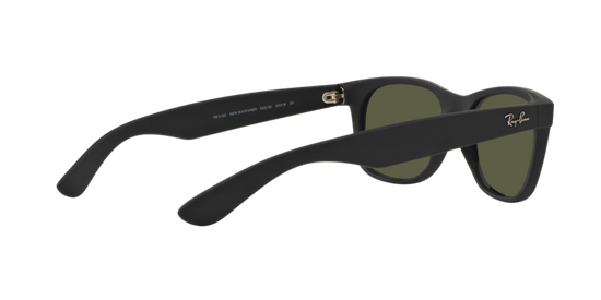 Ray-Ban New Wayfarer Sunglasses RB2132 622/30