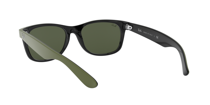 Ray-Ban New Wayfarer Sunglasses RB2132 646531